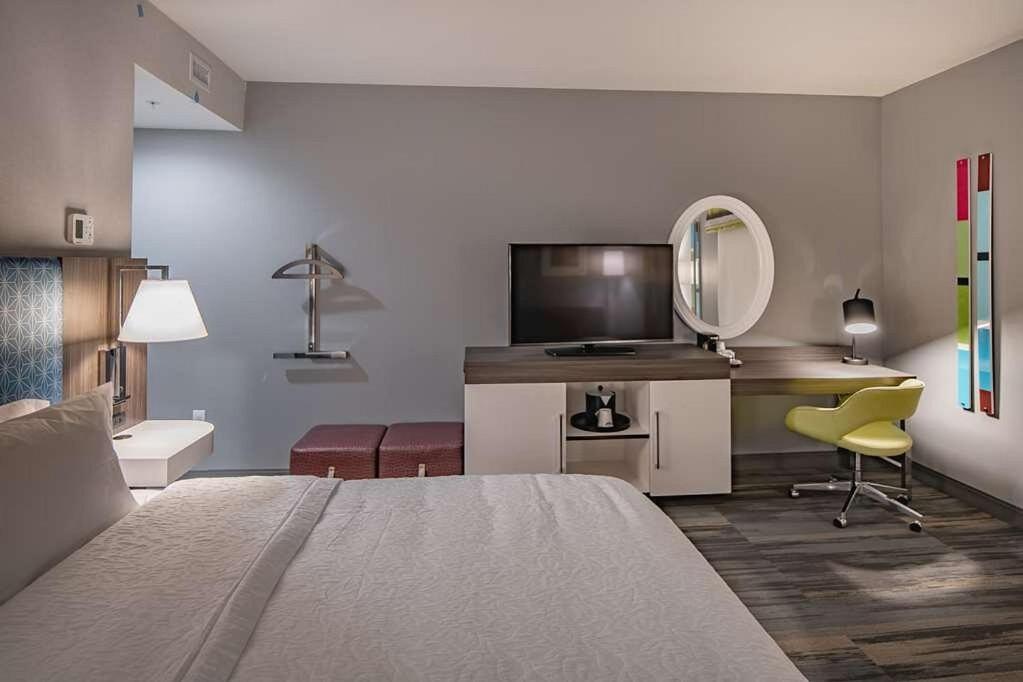 Hampton Inn & Suites Dallas/Plano Central Екстериор снимка